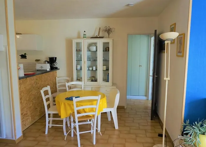 Superbe T2 Avec Jardin Et Parking, Cap D'agde - Fr-1-607-94 Apartamento Agde
