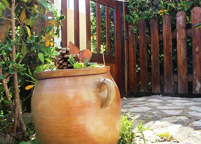 Superbe T2 Avec Jardin Et Parking, Cap D'agde - Fr-1-607-94 * Agde