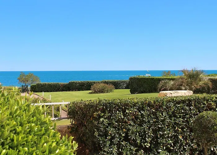 Appartamento Superbe T2 Avec Jardin Et Parking, Cap D'agde - Fr-1-607-94 Agde